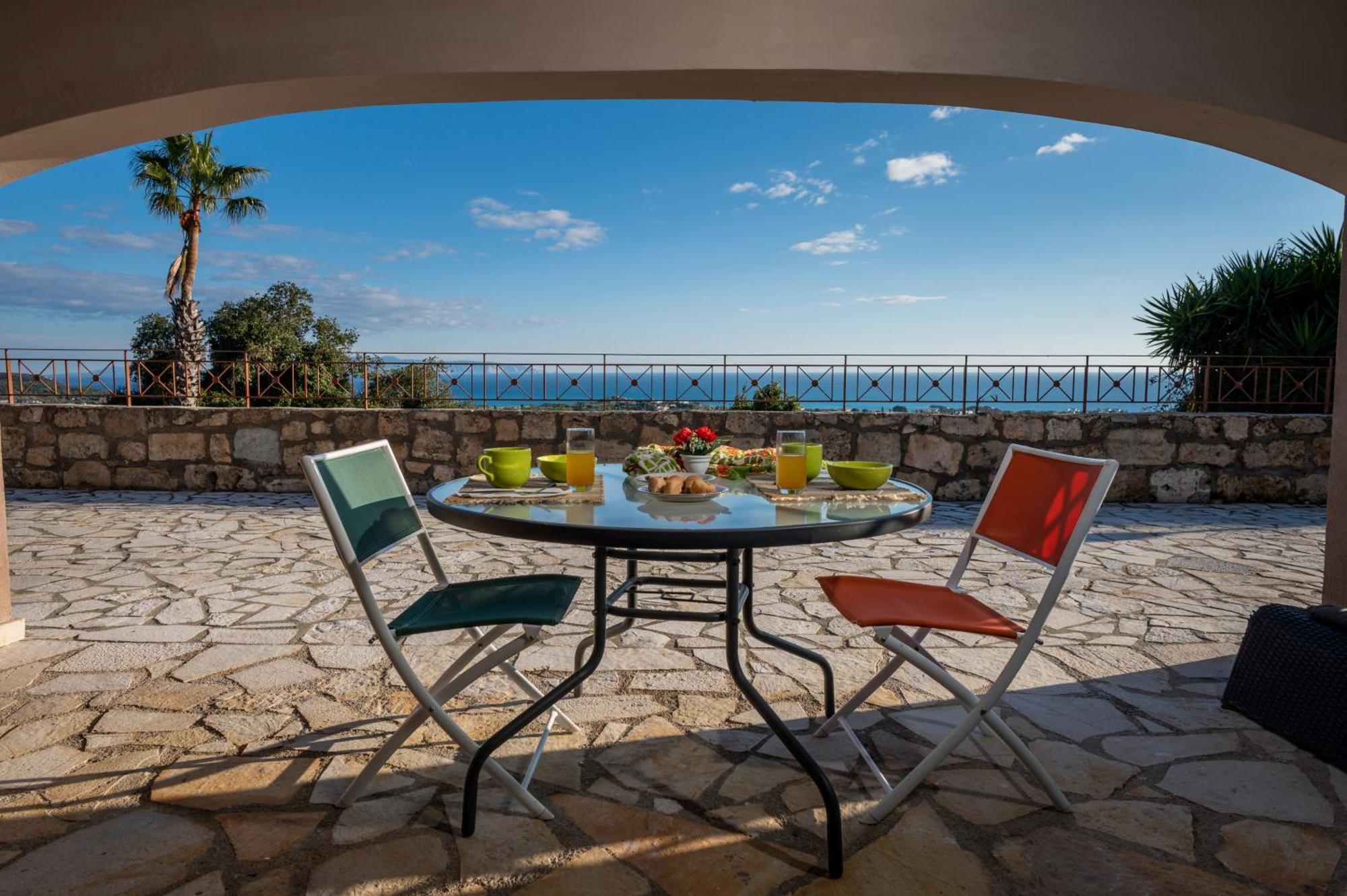 Vivian'S Residence Endless View Svoronata Exterior photo